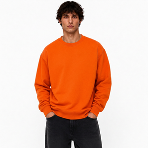 Sudadera personalizada para hombre de forro polar grueso con cuello redondo, efecto lavado desgastado, gráfico personalizado en la espalda y dobladillo acanalado. - Product Image 5