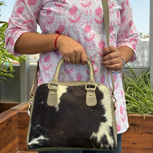 2025กระเป๋าผู้หญิงดีไซน์ใหม่, กระเป๋าแฟชั่นความจุมากหนังวัวแท้กระเป๋าถือทรงสี่เหลี่ยมกระเป๋าสะพายไหล่ทรงถัง - Product Image 4