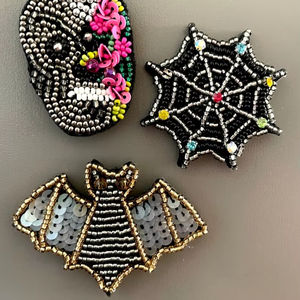 Colgante de estrella bordado con cuentas de diseño para accesorios personales, colgantes de bolso bordados artesanales con cuentas decorativas. - Product Image 1