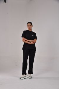 Conjunto de Uniforme Médico para Mujer, Color Negro, Manga Corta, Cuello Alto, Pantalones Rectos, Cómodo, Elástico, para Enfermería - Product Image 3