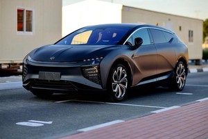 Hi P Hi X SUV Eléctrico con Batería de Litio, Tracción Delantera, Neumáticos R21, Asientos de Cuero, Cámara 360° - Nuevo - Product Image 2