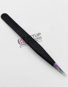 Pinzas Profesionales Delgadas y Rectas de Acero Inoxidable GETUP BROSONS IMPEX con Punta de Plasma Arcoíris y Recubrimiento de Polvo Negro - Product Image 2