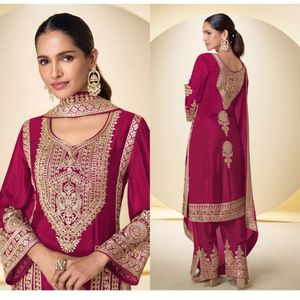 Ensemble palazzo élégant en chinon véritable de qualité supérieure avec dupatta en chinon numérique, tenue de soirée de créateur, fabriqué par Royal Exports - Product Image 6