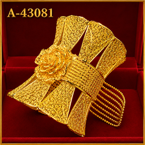 Luxury Trendy Zinc Alloy Gold Plated Bridal <b>Bangles</b> with Traditional <b>Engraved</b> Design and Zircon for Women 43079 - Product Image 3