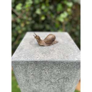 Adorno de Caracol de Bronce, Decoración de Mesa, Figura de Caracol, Artesanía Metálica Hecha a Mano - Product Image 1