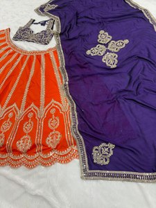 En gros, Lehenga Dupatta en soie haut de gamme de créateur, bicolore, pour femmes indiennes et pakistanaises, tenue traditionnelle pour mariage, Diwali et fêtes, lourd - Product Image 4