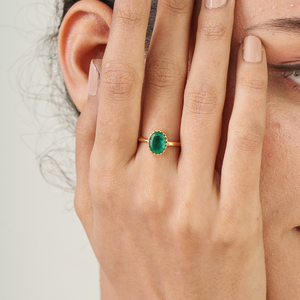 Colección Fina Hecha a Mano, Anillo de Compromiso con Piedra Única de Esmeralda Zambiana de 2 Ct. con Corte Ovalado, Joyería de Oro Amarillo Real de 18K - Product Image 2