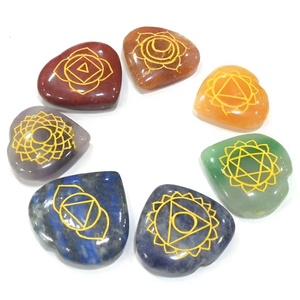 Top Quality 7 Chakra Engraved Heart Shape <b>Sets</b> Natural Mineral Gemstones <b>Crystal</b> Healing Stones Feng Shui Spiritual Healing <b>Set</b> - Product Image 3