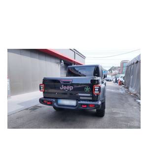 Jeep Gladiator 3.6 Rubicon Modelo Diciembre 2023 con Caja de Cambios Automática, Asientos de Cuero, Cámara Trasera, 8,455 km, Volante a la Izquierda - Product Image 4