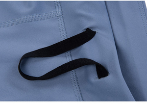 Shorts de compression pour hommes, tissu extensible haute performance, respirant, évacuant l'humidité, vêtements d'entraînement athlétique, prix raisonnable - Product Image 3