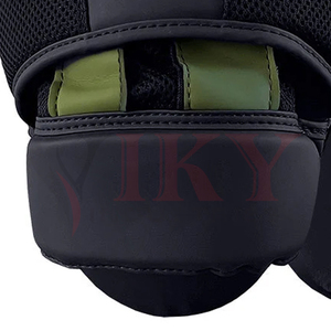 Service OEM ODM personnalisé, entraînement ergonomique des mains avec absorption des chocs haute densité, pads de boxe en cuir noir durables - Product Image 6
