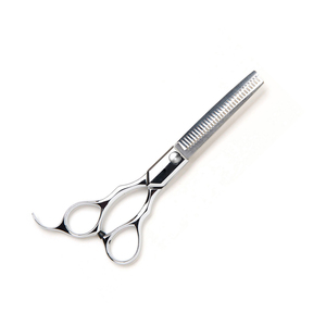 Nouvelles Ciseaux de Coiffure Professionnels à Lame Affûtée 6 Pouces en Acier Inoxydable Légers et Pliables pour Salon de Coiffure - Product Image 4
