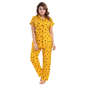 Vêtements de nuit pour femmes à usage quotidien, imprimés, design personnalisé, col rabattu élégant, vêtements de nuit tendance pour femmes de BD - Product Image 1