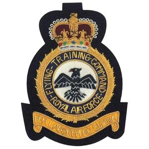 Patch brodé à la main en fil d'or OEM, dernier modèle, nouveau design, écusson en fil de bouillon, broderie artisanale en or - Product Image 6