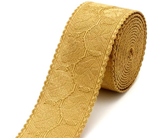 Ribete Ceremonial Personalizado de Hoja de Roble con Hilo Dorado Soluble en Agua para Prendas y Bolsos - Product Image 2
