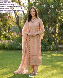 Conjunto de Kurta Peach Noor Tradicional para Mujer, de Organza Bhandhani, Largo hasta el Suelo, de Secado Rápido, para Fiestas, Bodas y Diwali (Todas las Temporadas) - Product Image 1