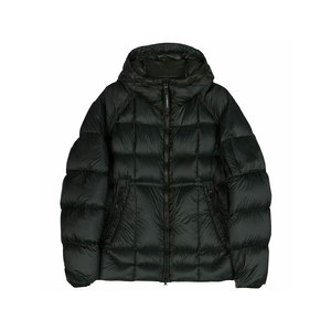 Veste matelassée à capuche brillante pour homme, imperméable et rembourrée, veste d'hiver pour homme, légère et chaude, parfaite pour les activités de plein air - Product Image 1