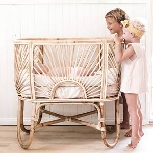 Lit bébé en rotin, design magnifique, berceau pour enfant, excellente qualité, lits bébé en cannage naturel. - Product Image 3