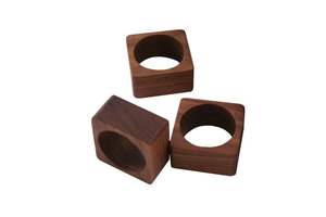 Anneau de serviette élégant en bois pour embellir les arrangements de table à manger dans les maisons familiales, les hôtels et les restaurants - Product Image 4