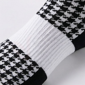 Chaussettes pour hommes, motif pied-de-poule, tricotées, respirantes, pour un usage quotidien, style classique d'automne - Product Image 5