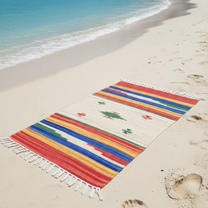 Alfombra Moderna de Algodón con Diseño Floral, Hecha a Mano y Personalizable, Lavable, para Ejercicio, Viajes y Uso Doméstico - Product Image 1