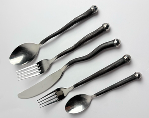 Juego de Cubiertos Grises de Última Moda, Vajilla para Eventos, Juego de Cubiertos de Acero Inoxidable Aptos para Lavavajillas, Cubiertos al por Mayor, Estilo Forjado a Mano - Product Image 5