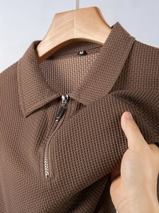 Polo unisexe 100 % coton, rouge uni, motif uni, tendance du moment, prêt à expédier, prix de gros pour entreprises - Product Image 2