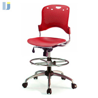 Tabouret de bureau ergonomique moderne pivotant avec repose-pieds, structure en acier et plastique, vérin à gaz, dossier solide, hauteur réglable