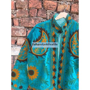 Embroidered Velvet Blazer Women's Mandarin Collar Full <b>Sleeve</b> Autumn Floral Paisley Design Single Button <b>Short</b> <b>Jacket</b> - Product Image 5