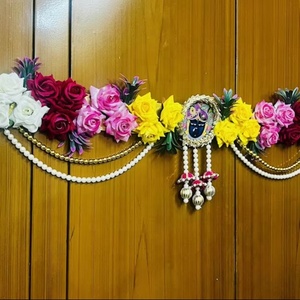 ผ้าสไตล์คลาสสิกแขวนติดประตูรูปดอกไม้สวยงามทำด้วยมือสำหรับการตกแต่งบ้านและงานเทศกาลแบบอินเดียดั้งเดิม - Product Image 1