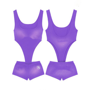 Maillot de bain femme en nylon spandex premium 220 GSM, violet, design sans couture, logo personnalisé par transfert thermique, coupe extensible. - Product Image 1