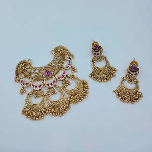 ชุดเครื่องประดับแฟชั่น JeweleMarket ดีไซน์หรูหรา ประดับด้วยหินโปตาและจี้มุก - Product Image 1