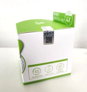 Hydratation intense, blanchiment et contrôle du sébum. Apaise la peau irritée pour un teint clair et éclairci - Product Image 3