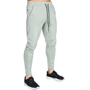 Pantalon de survêtement gris clair pour homme, taille élastique, cordon de serrage, poches latérales, séchage rapide, tricoté, décontracté, pour l'été - Product Image 3