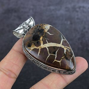 Pendentif Goutte d'Eau Fossile de Boue Naturelle, Breloque Solitaire Vintage Bohème Plaqué Argent Antique, Bijou Unisexe, Cadeau Idéal - Product Image 2