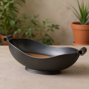Cesta para Pan de Hierro Forjado a Mano, Diseño de Dos Compartimentos, Utensilios de Metal Hechos a Mano, Venta al por Mayor en India - Product Image 3