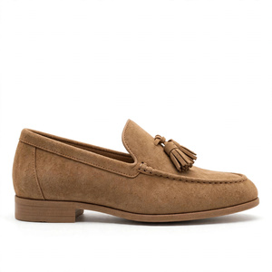 Mocassins en cuir véritable pour hommes, en faux daim, à bout rond, à enfiler, avec pompon, couleur unie, pour le bureau, toutes saisons, semelle extérieure en caoutchouc rembourrée - Product Image 3