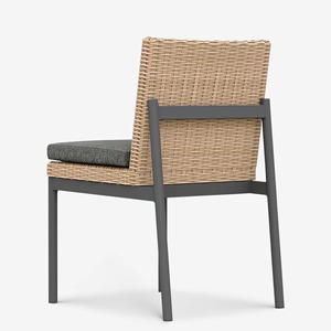 Chaise de jardin contemporaine pour repas en plein air, dossier en rotin, structure en aluminium, pivotante, coussin gris foncé, pieds effilés, design durable, Karsia - Product Image 3