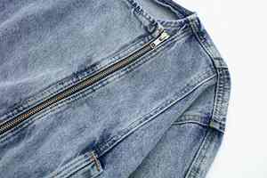 Termina tu búsqueda de la prenda perfecta aquí con nuestra selección de tops de mezclilla premium para mujer, la mejor valorada y con más reseñas. - Product Image 5