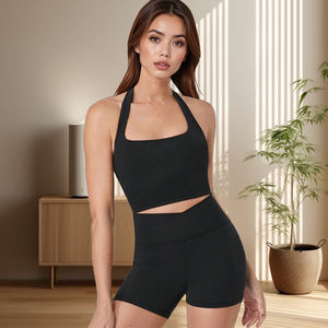 Conjuntos de Yoga de Dos Piezas para Mujer, Sujetador Deportivo con Cuello Halter y Pantalones Cortos con Cintura Cruzada en V, Ropa Deportiva para Gimnasio, Yoga y Entrenamiento - Product Image 4