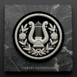 Badge de Steward Supérieur Maçonnique en Fil d'Argent Personnalisé, Écusson de Régalia en Velours Vert Brodé à la Main, Fabricant de Blasons de Loge - Product Image 6