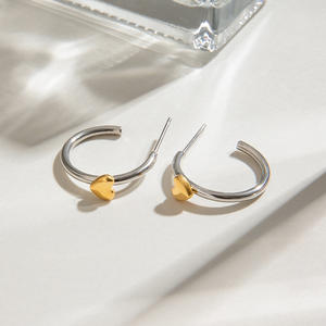 Joyería Minimalista, Pendientes de Aro de Acero Inoxidable Chapados en Oro de 18K, Dos Tonos, con Forma de Corazón, para Uso Diario, Regalo - Product Image 5