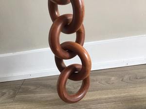 Chaîne murale en résine faite à la main de haute qualité, élégante et moderne, accent décoratif pour le salon, la chambre à coucher, le bureau - Product Image 3