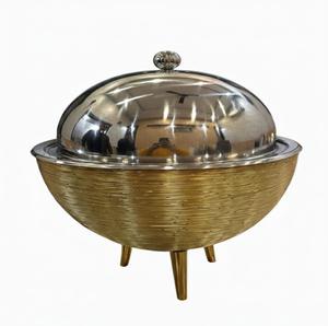 Plat de service de luxe en métal finition miroir doré avec couvercle en dôme et lampe chauffante – Plat de maintien au chaud haut de gamme pour hôtels - Product Image 4