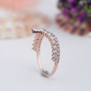 Couronne de reine en argent S925 plaqué or 14 carats pour alliance de mariage certifiée avec bande de diamants Moissanite pour femme, élégante et luxueuse - Product Image 5