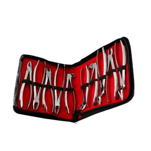 Juego de 10 Pinzas Dentales de Acero Inoxidable, Agarre Manual con Diseño Estriado, Certificación CE, Instrumentos Quirúrgicos Clase I - Product Image 2