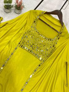 Crêpe français tendance avec miroir véritable et broderies, jupe prête à porter, chemisier sans manches, boléro long - Fournisseur indien - Product Image 3