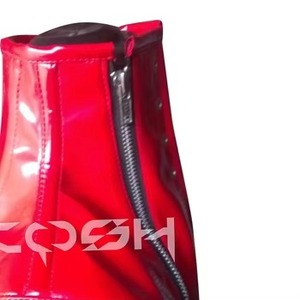 Corset pour femme en PVC rouge avec baleines en acier de haute qualité - Product Image 3