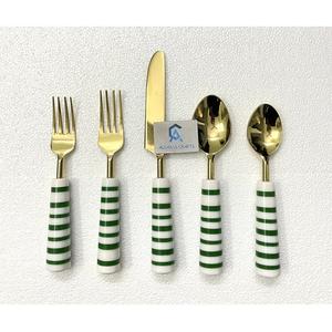 Juego de cubiertos de lujo dorados con mango de resina, regalo de boda, vajilla, cuchara, tenedor, cuchillo, cubertería para mesa de comedor - Product Image 1