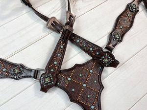 Ensemble de bride et de collier de poitrail en cuir noir de luxe pour cheval, avec conchos en cristal, rênes, équipement et accessoires pour chevaux - Product Image 2